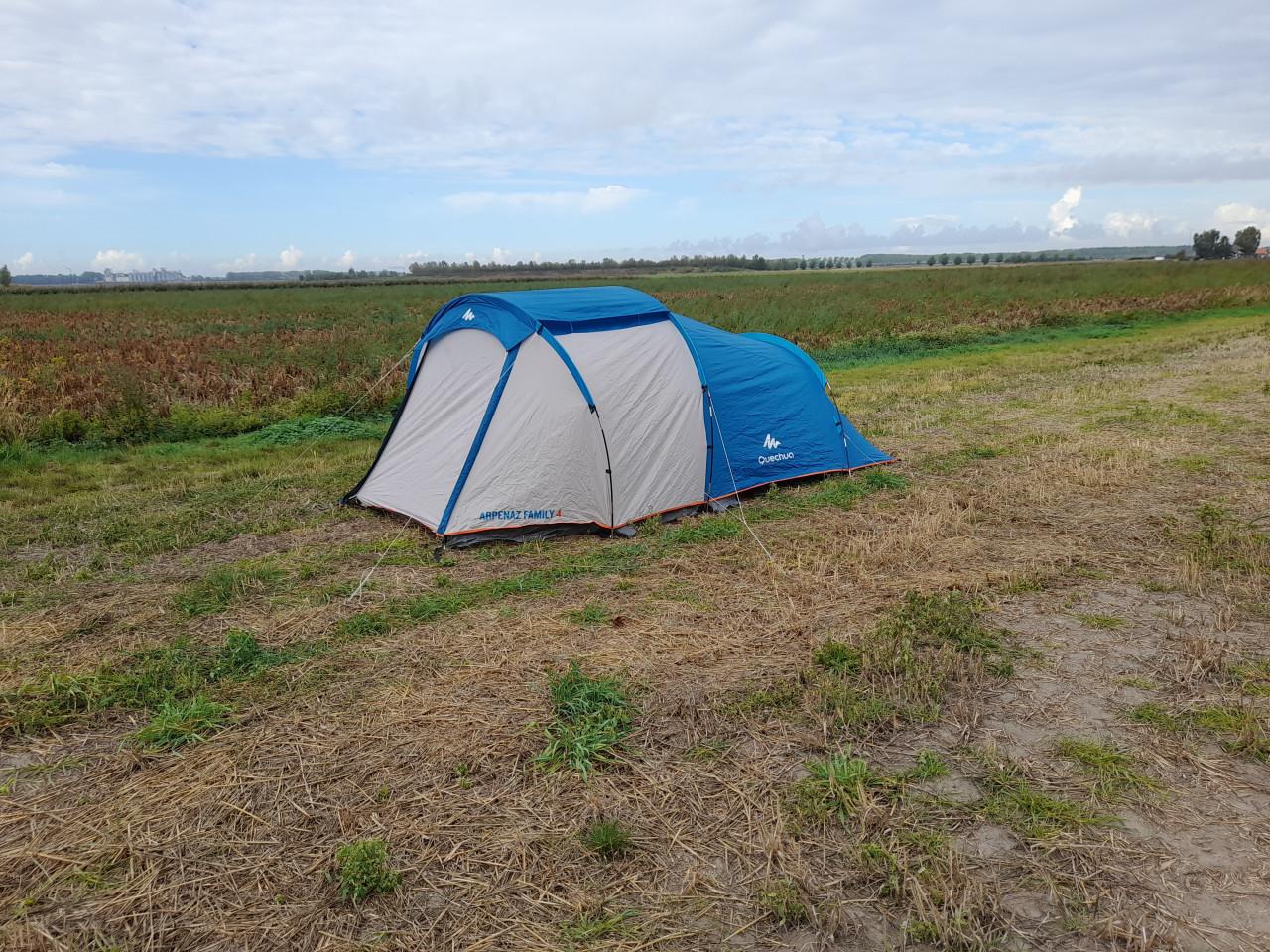 Quechua Arpenaz family 4 tent