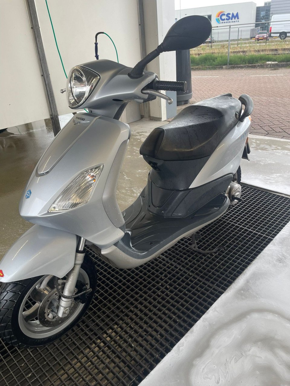 Scooter  piaggio fly 2 takt 2007