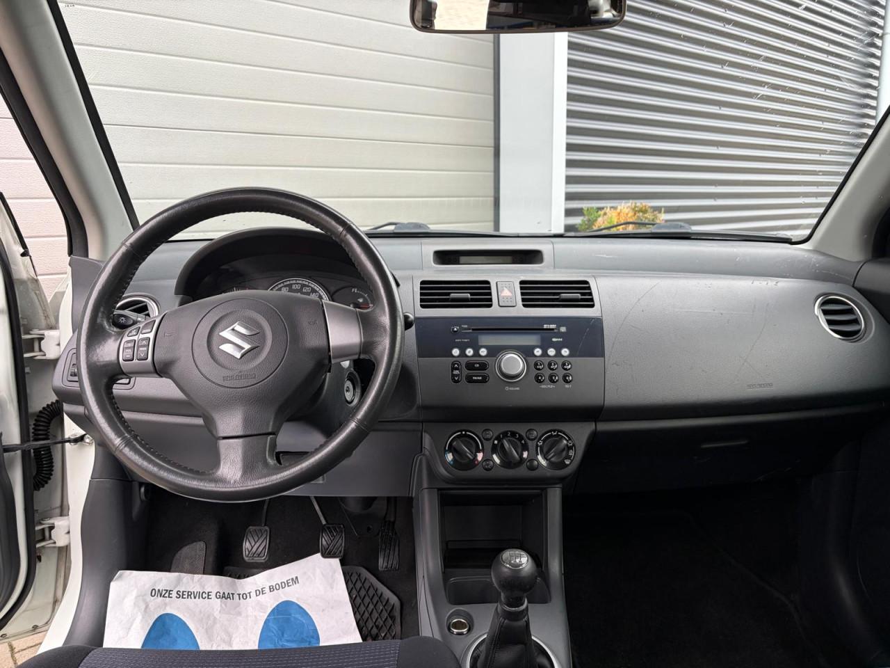 Suzuki Swift 1.3 Shogun