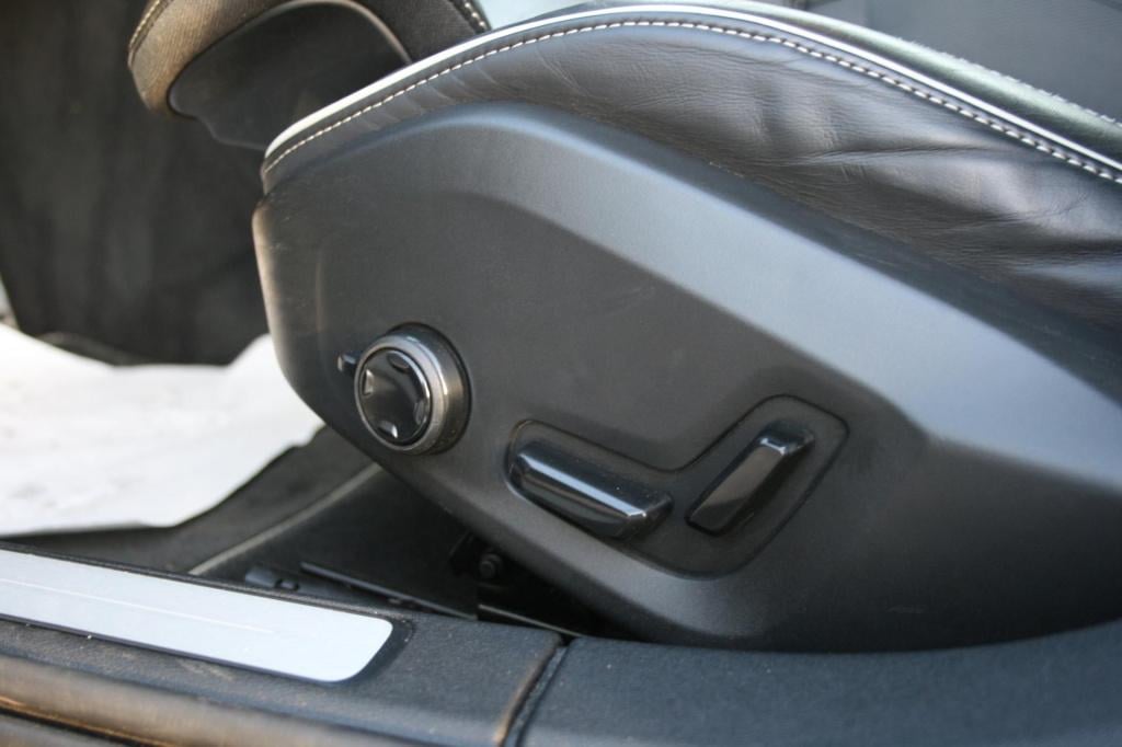 Volvo V60 2.0 t6 recharge awd r-design