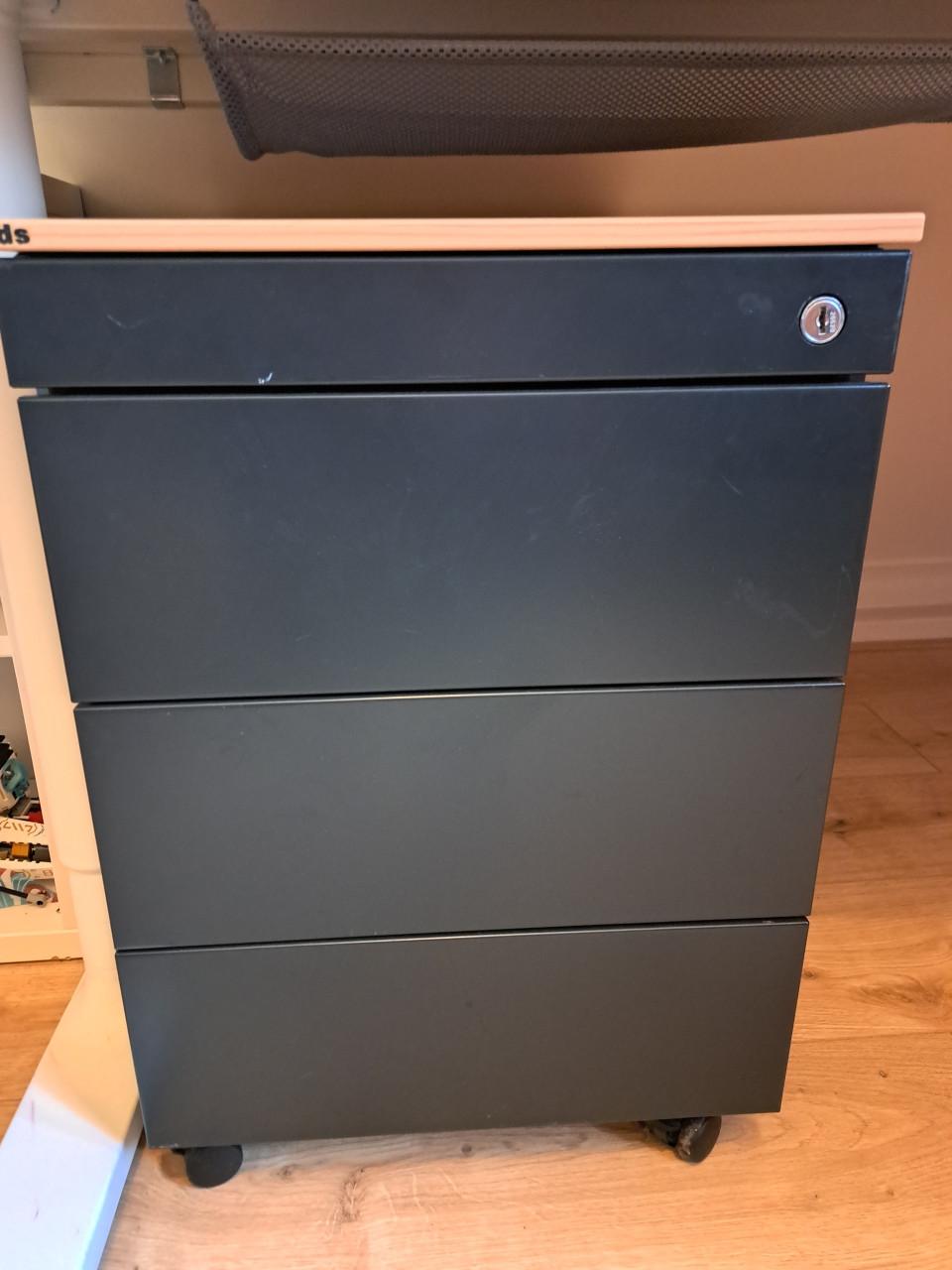 Ikea Bureau