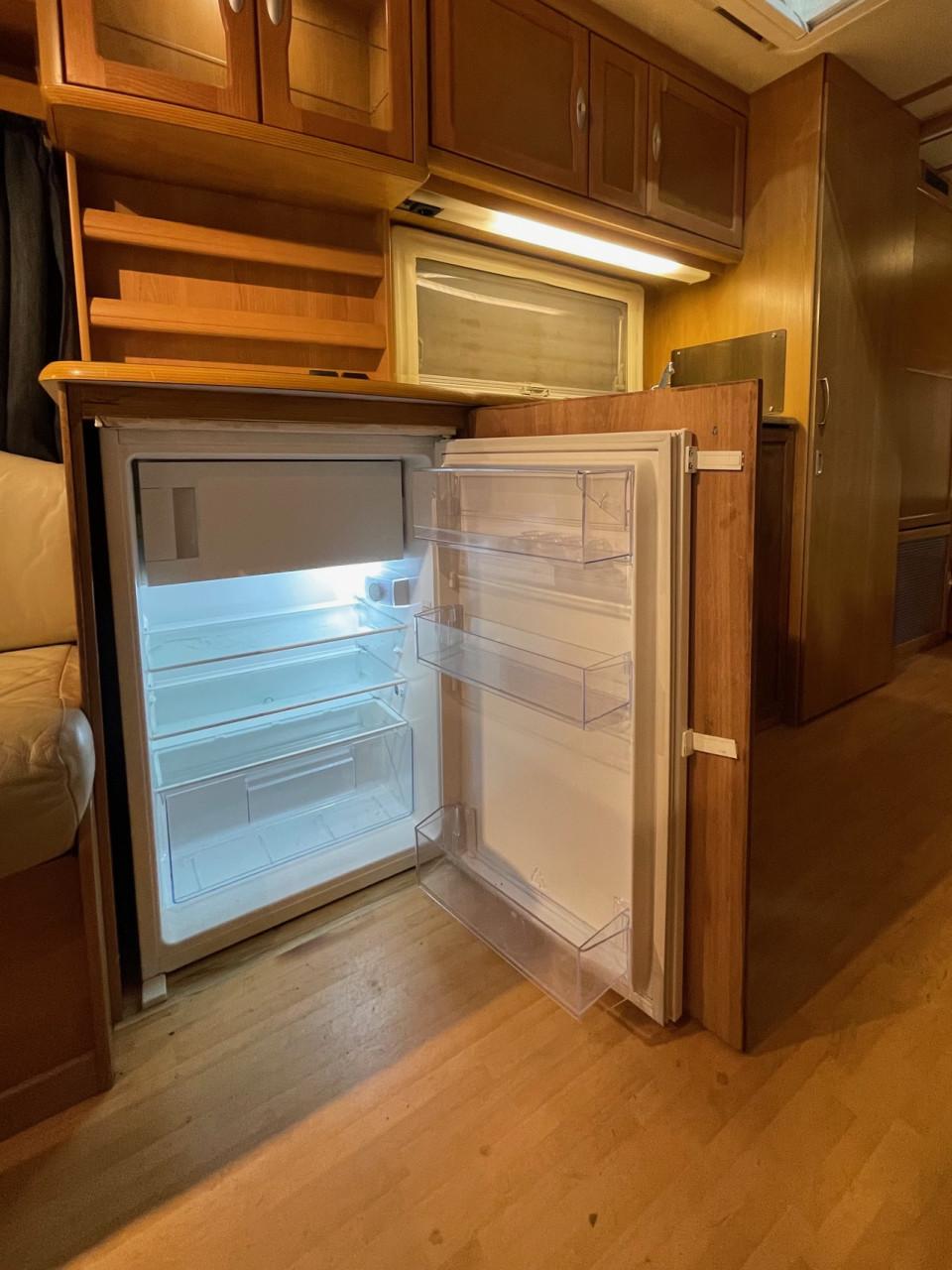 Tabbert Comtesse 620 (2006), ruime caravan met Dorema 4‑seizoenen voortent