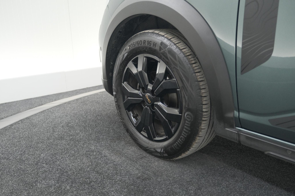 Dacia Sandero Stepway tce 90 extreme | camera | dodehoekdetectie | navigati