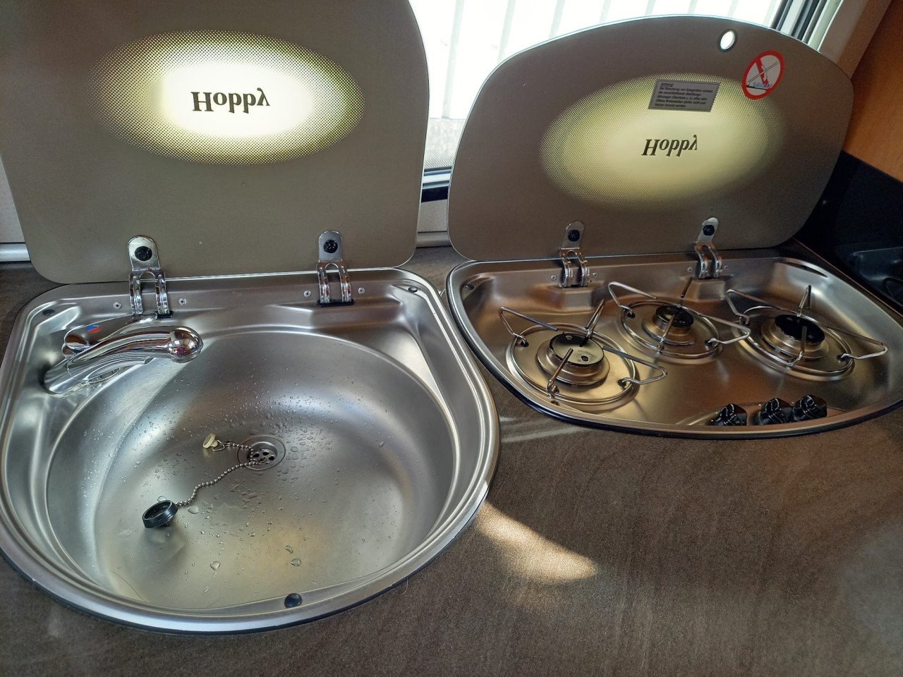 Met pijn in het hart: onze betrouwbare Hobby camper te koop!