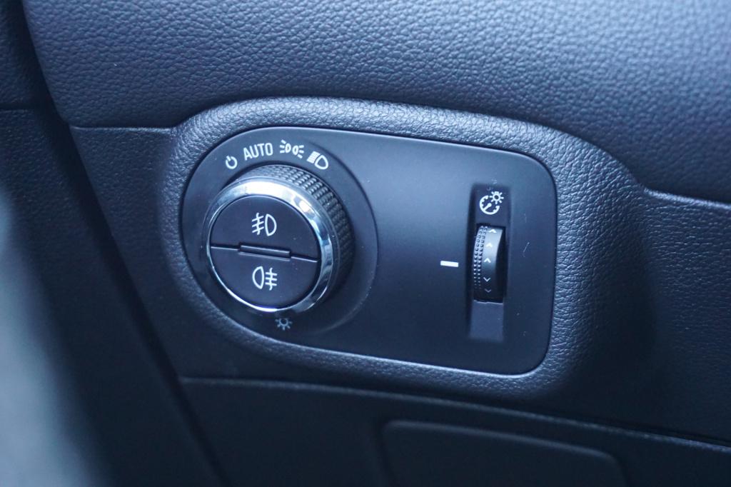 Opel Zafira tourer 1.4 cosmo 7persoons - airco / navi / cruise / pano / par