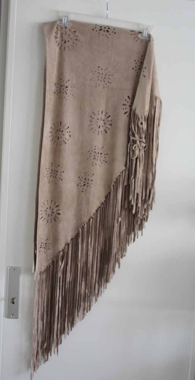 Beige suede omslagdek