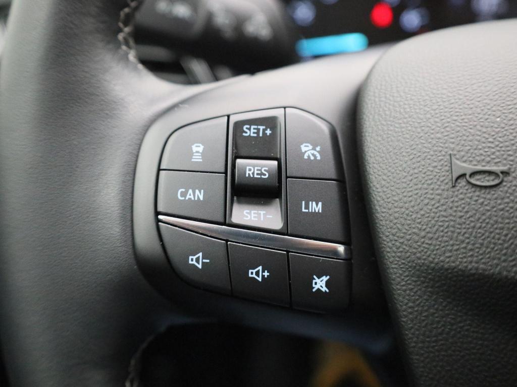 Ford Fiesta 1.0 ecoboost titanium x | lmv | parkeer sensoren | led | naviga