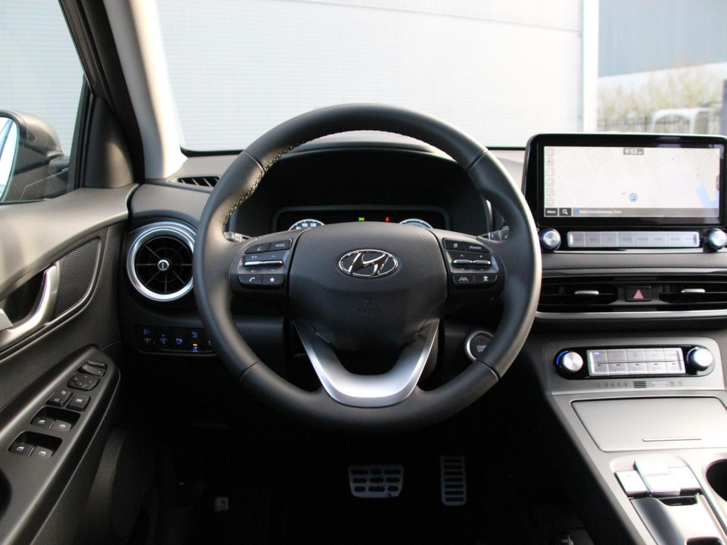 Hyundai Kona ev fashion 39 kwh | head-up display | navigatie | camera | app