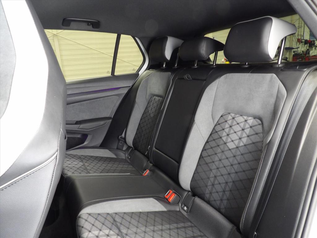 Volkswagen Golf 1.5 etsi 130pk 7-dsg r-line