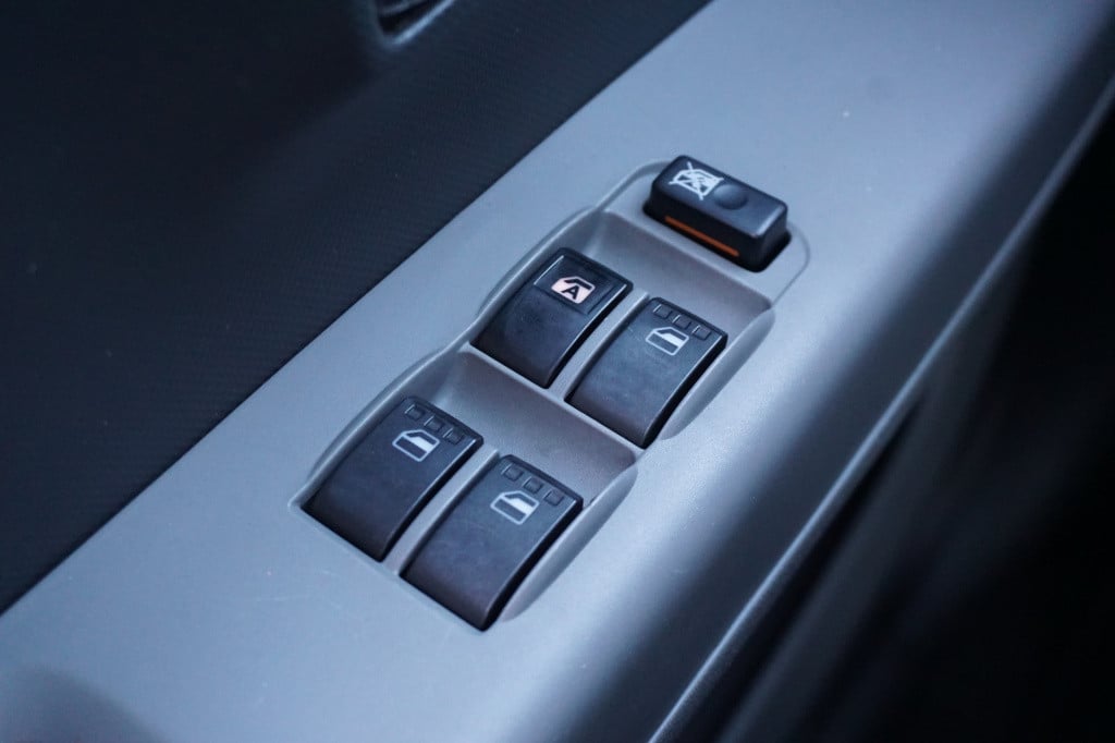 Daihatsu Sirion 2 1.3-16v sport airco / elektr. ramen / nap