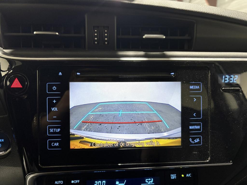 Toyota Auris touring sports 1.8 hybr. energy +