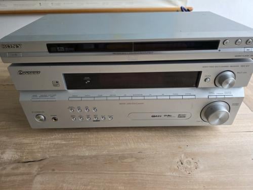 Pioneer versterker plus Sony dvd/cd speler