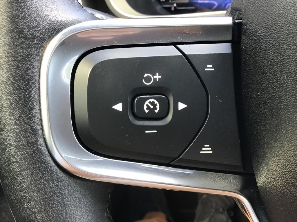 Volvo C40 recharge ultra dark 1e eigenaar 20 inch pano 360 cam