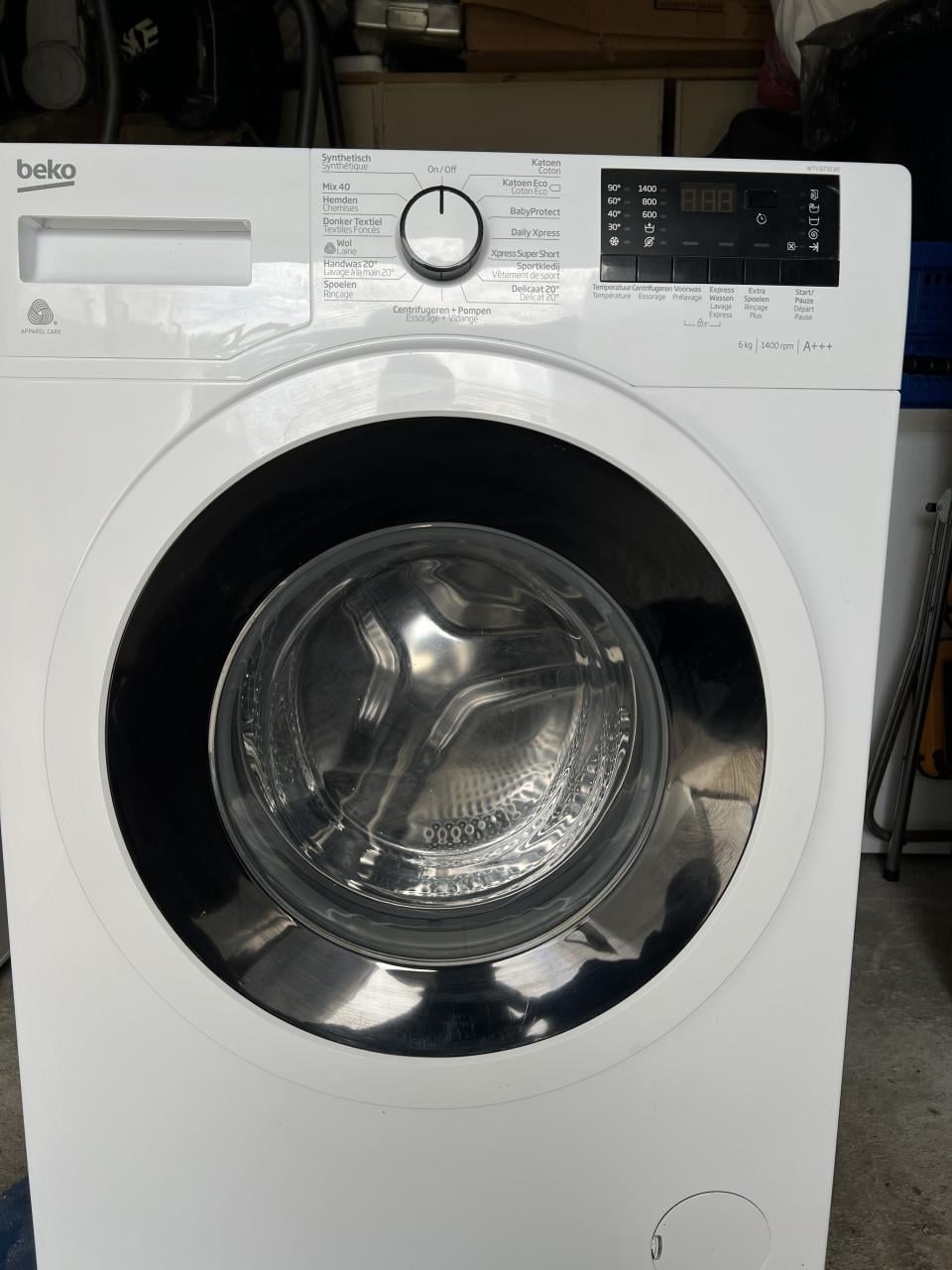 A+++ klasse Wasmachine Zo goed als nieuw 6 kg. 1400 toren
