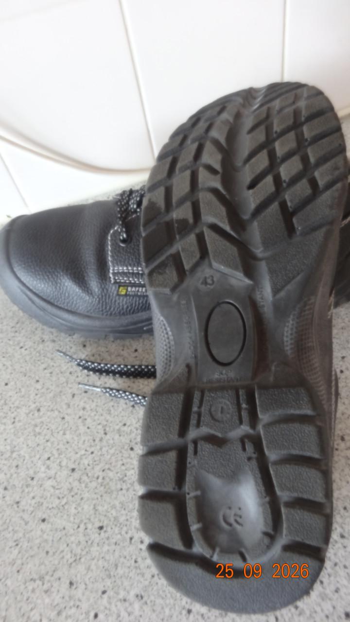 NIEUW werkschoenen maat 43