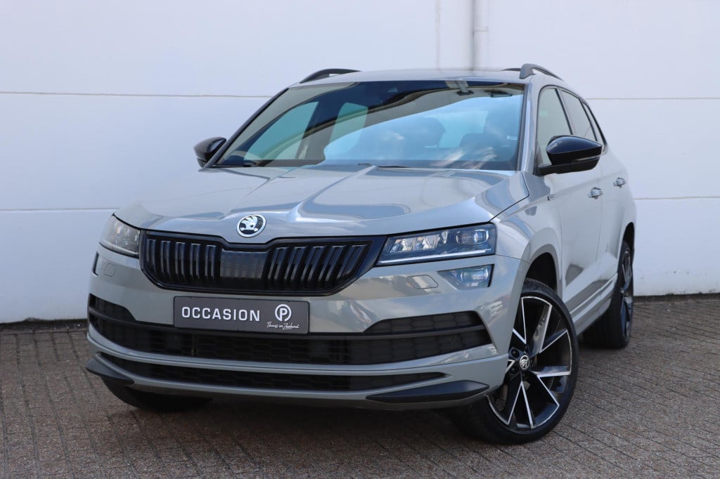 Skoda Karoq 1.5 tsi sportline business 150pk dsg7