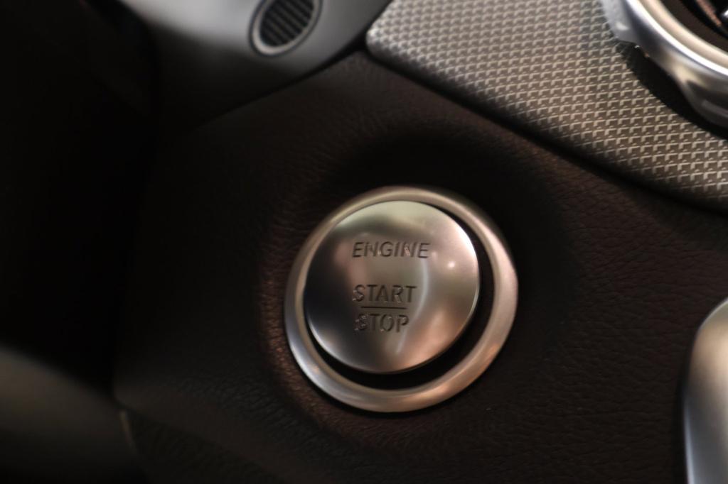 Mercedes-Benz Gla-klasse 250 premium plus, panodak, trekhaak, carplay, stoe