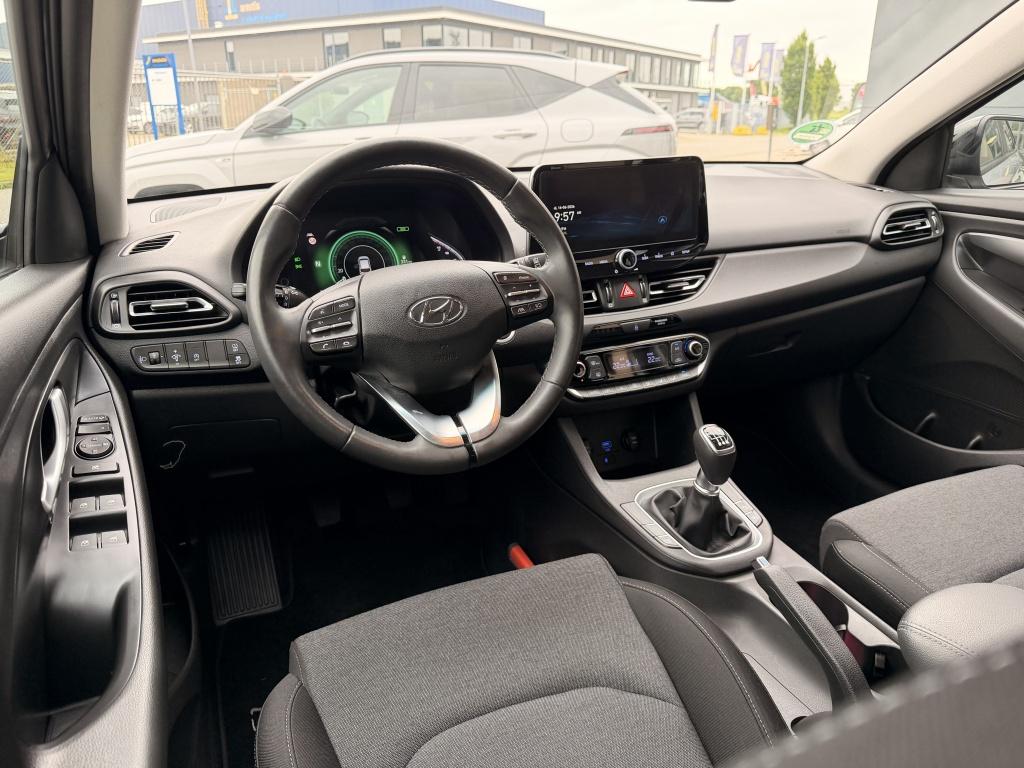 Hyundai I 30 1.0 t-gdi mhev comfort smart | navigatie | lage-km! | carplay 