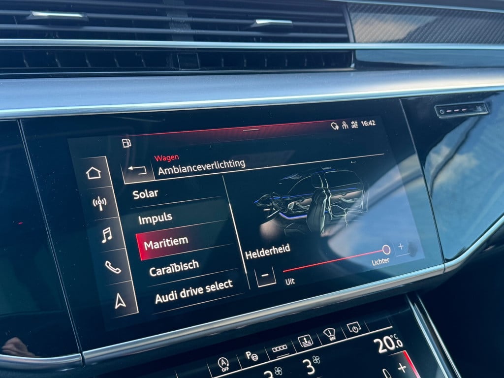 Audi S8 4.0 tfsi s8 np280,000€ abt keramisch laser nachtzicht 4-wielsturing