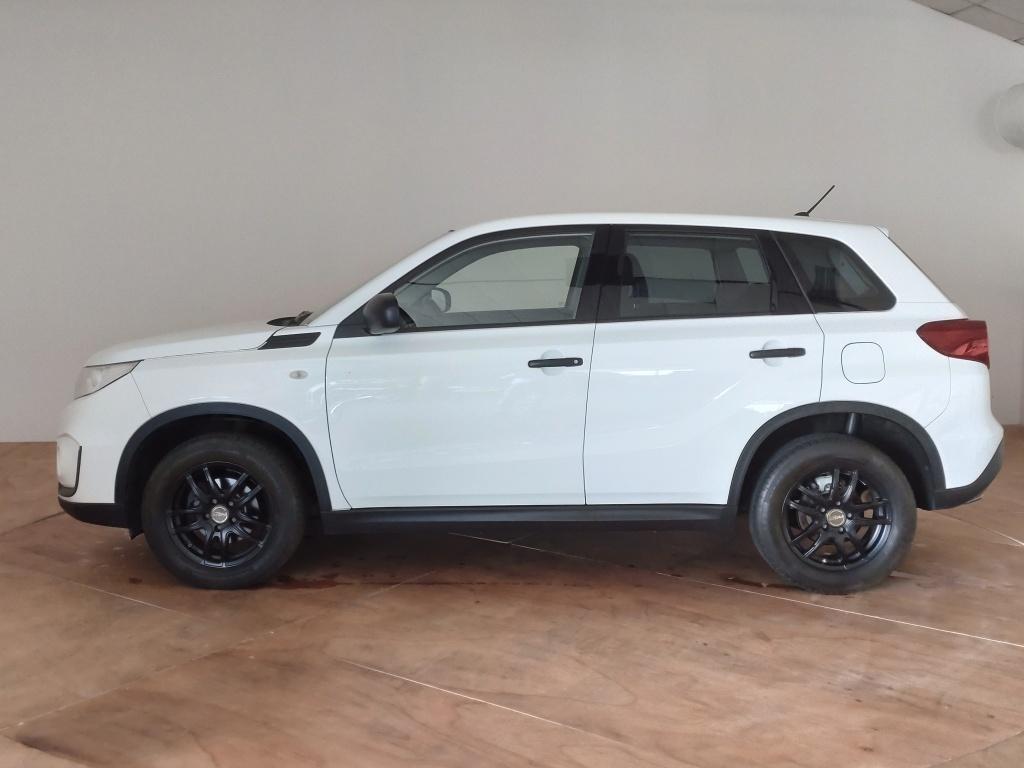 Suzuki Vitara 1.0i boosterjet | cruise control | geblindeerde ramen achter|