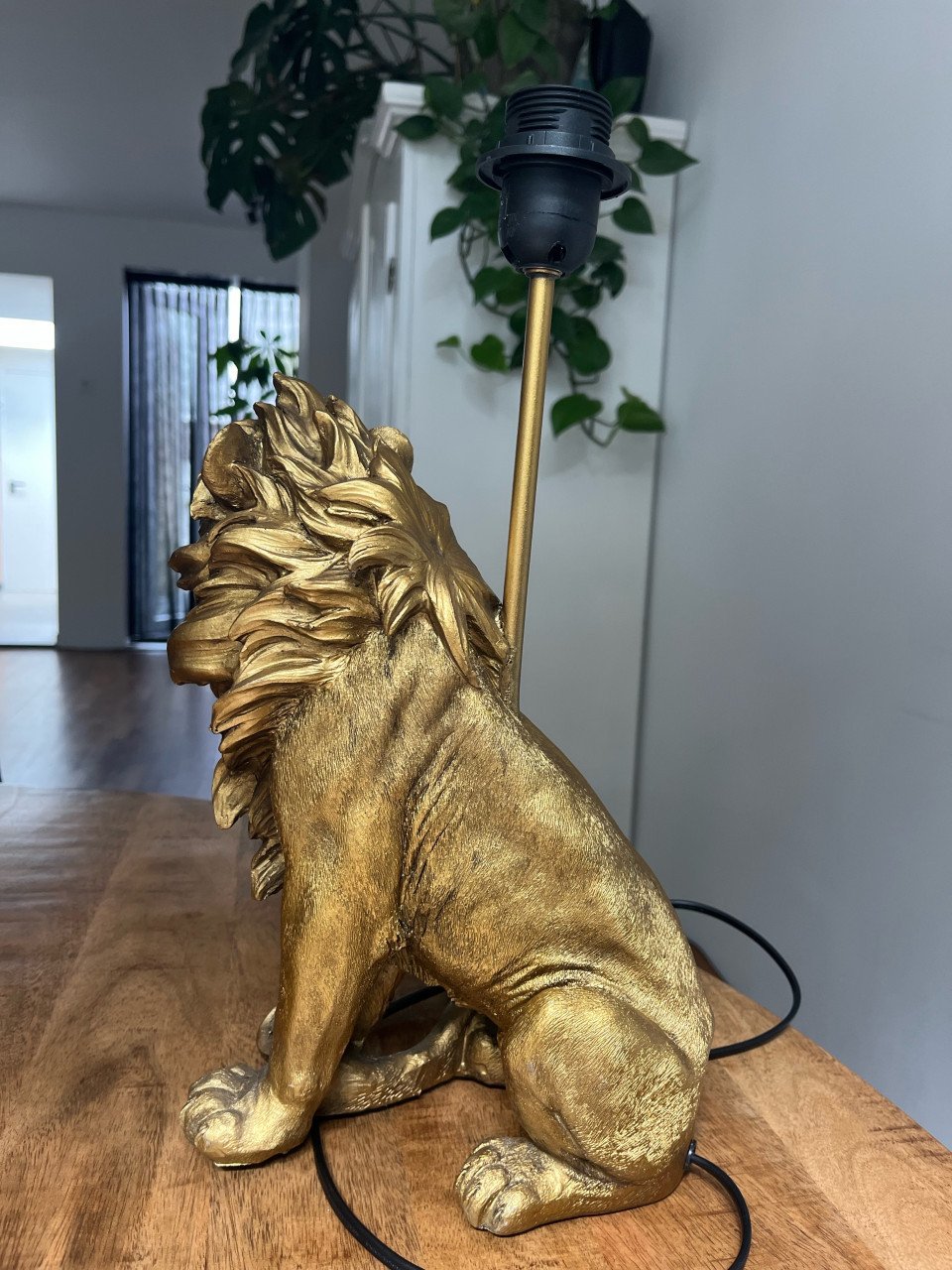 Gouden Leeuwen-lamp