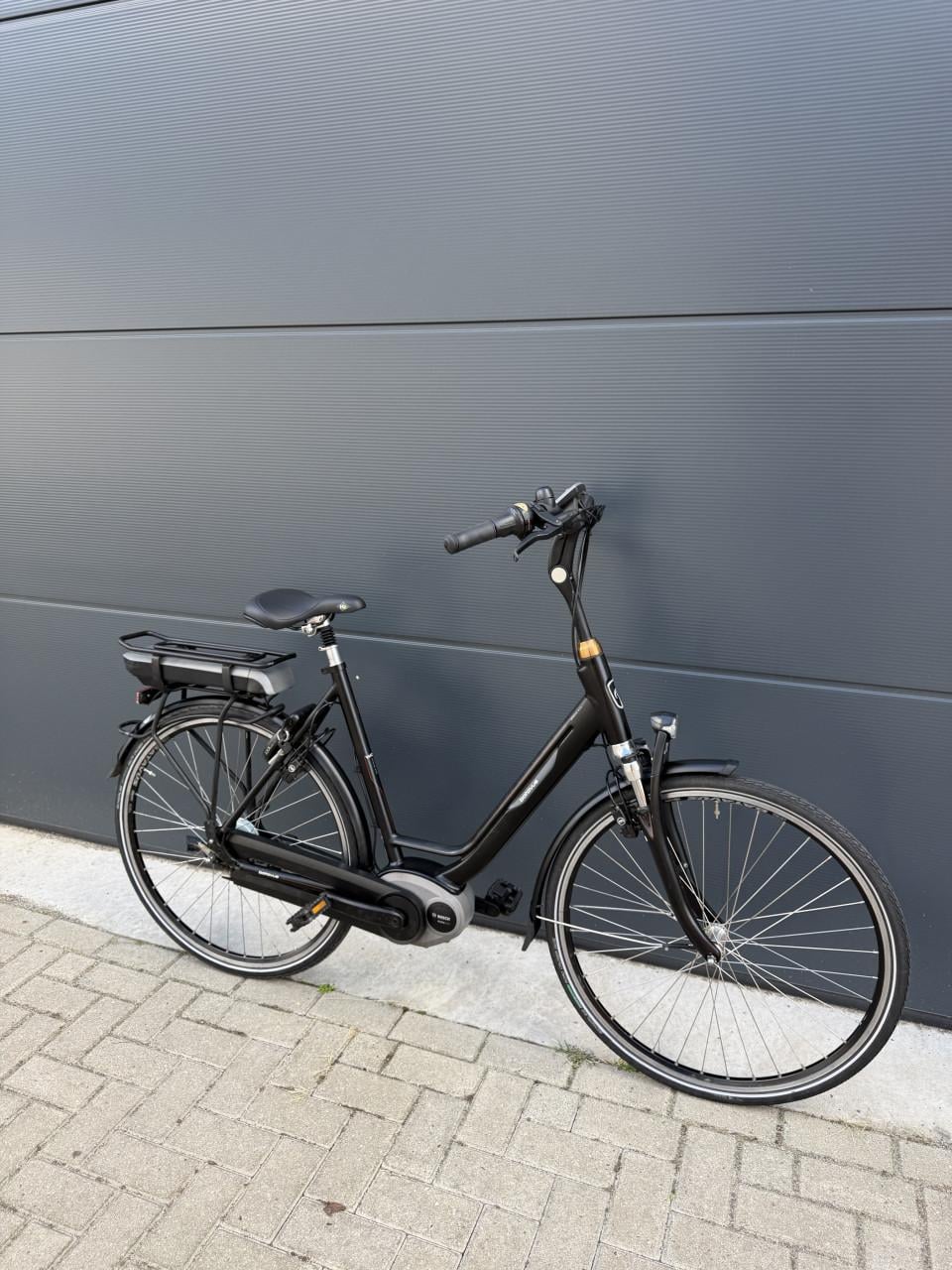 Batavus Milano E-Go middenmotor elektrische fiets