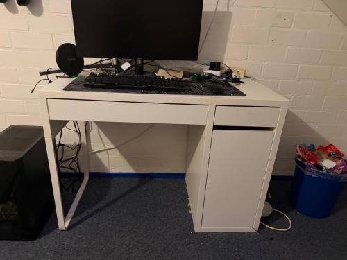 Bureau ikea
