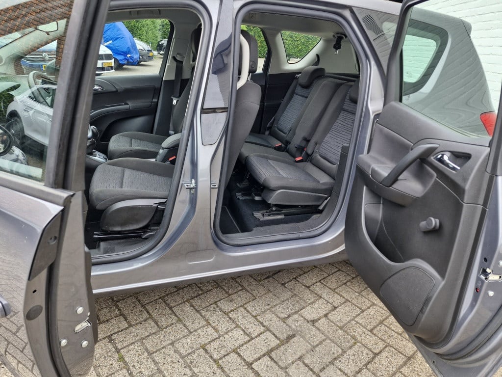 Opel Meriva 1.4 turbo design edition