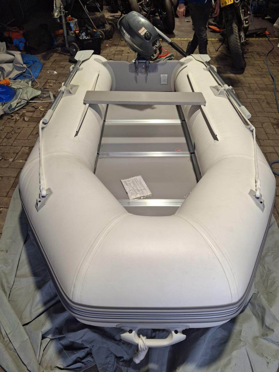 NIEUW zodiac Coralsea rubberboot van 2.90m + Yamaha 4pk 2-takt  Vaarklaar