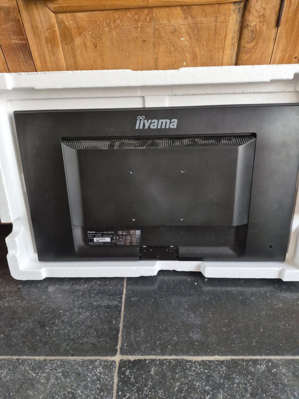 Iiyama ProLite monitor