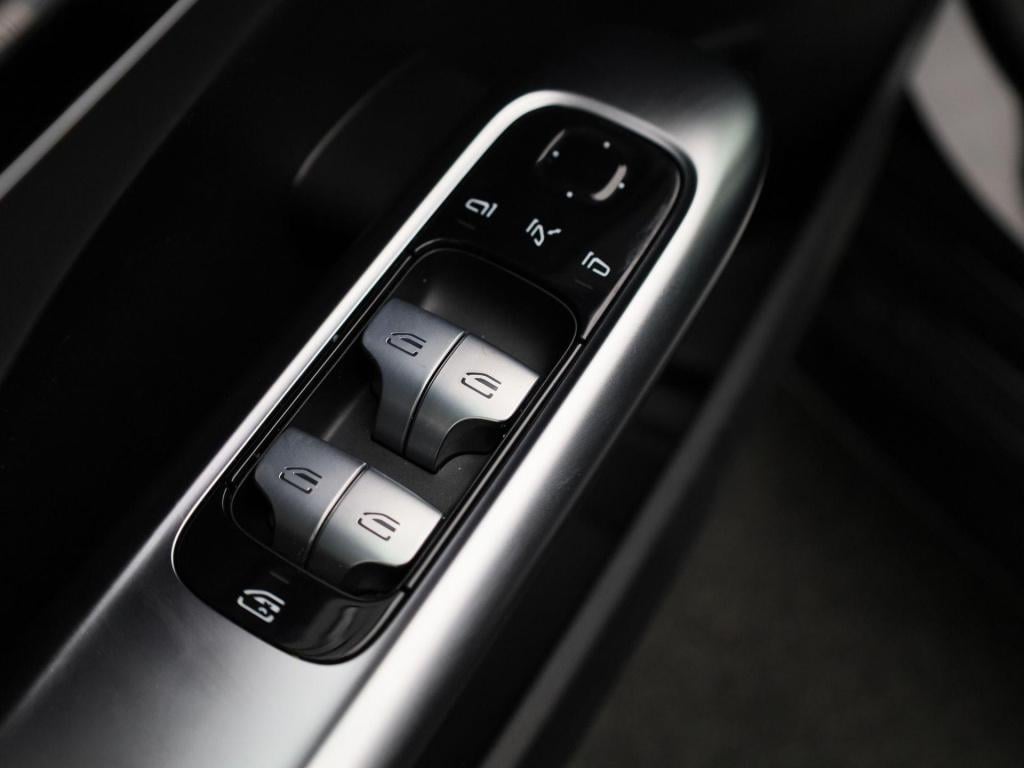 Mercedes-Benz C-Klasse 300 e amg line | automaat | lage km stand | climate 