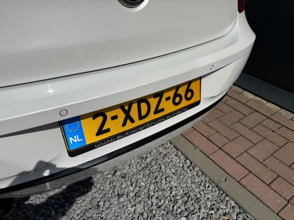 BMW 1 Serie 116i 136pk executive sportline 3-drs