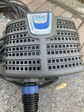 Te koop oase aquamax eco classic 2500 sterke en zuinige Vijverpomp en 2500