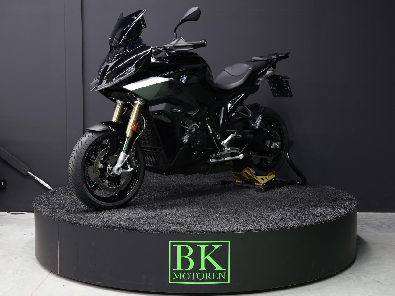 S 1000 XR Triple Black | BTW Motor