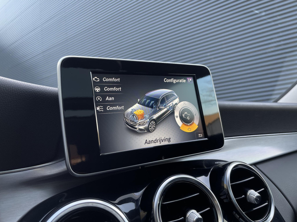 Mercedes-Benz C-Klasse estate 180 premium plus | panoramadak | leder | led 