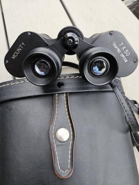 Mooie heldere antieke Mounty antireflex Verrekijker