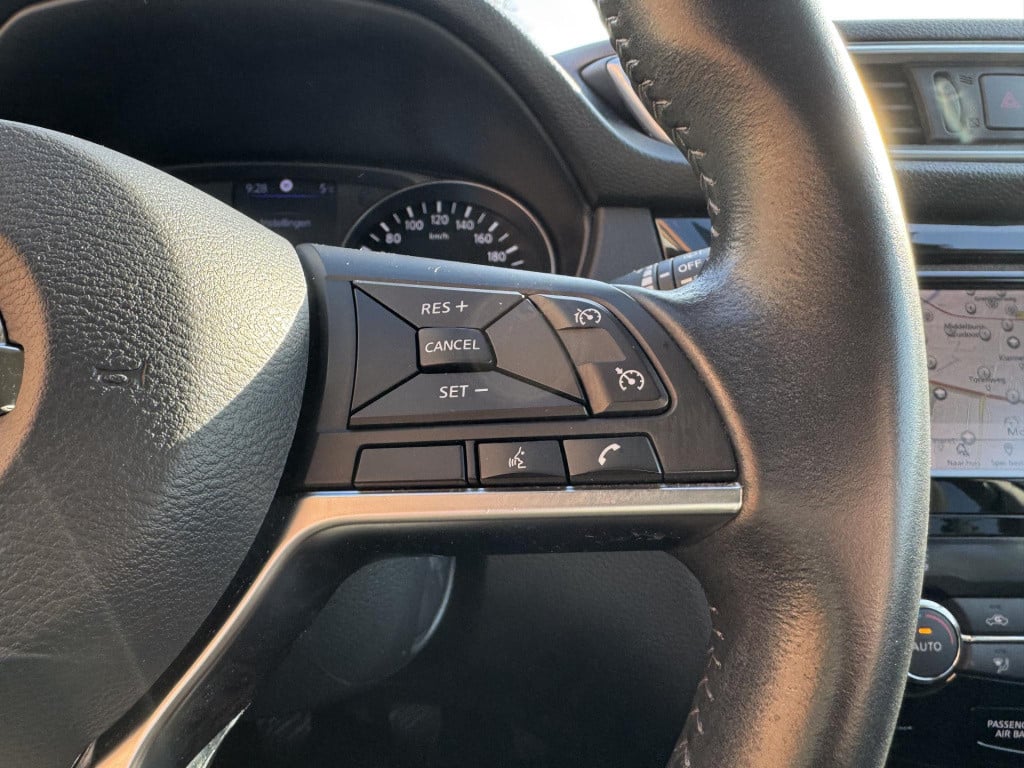 Nissan Qashqai 1.3 dig-t n-motion | panoramadak | apple carplay/android aut