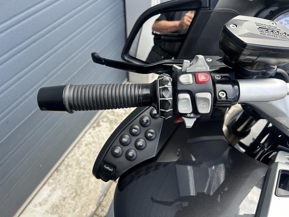 ***VERKOCHT*** BMW R1200RT uit 2010, 84dkm, full-option!  rijklaar €5850.-