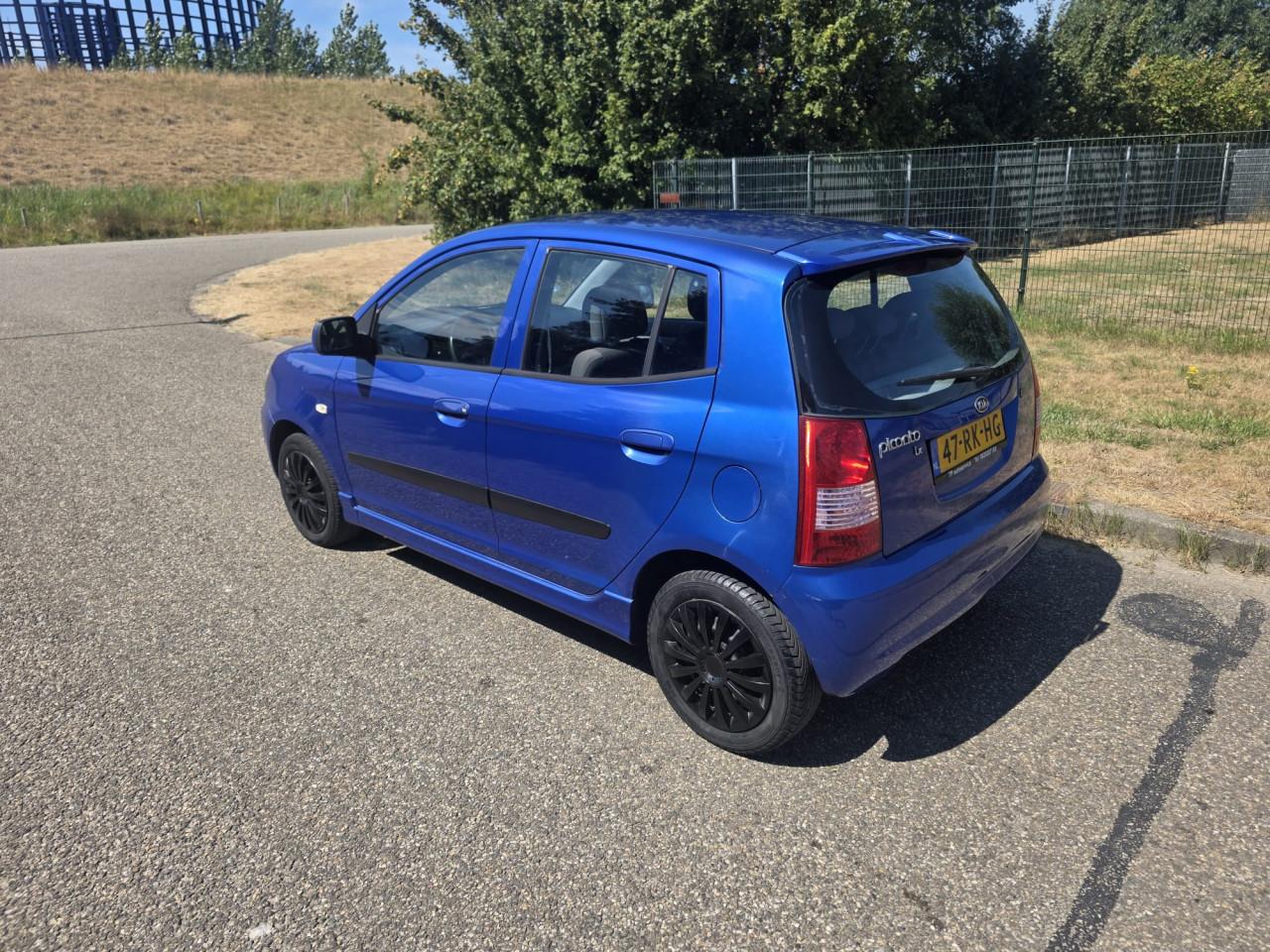 Kia Picanto 1.0 LXE X-tra 5-DRS Voljaar Apk Bij Aflevering!!