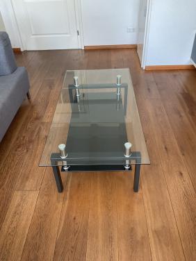 Glazen tafel met zwart frame