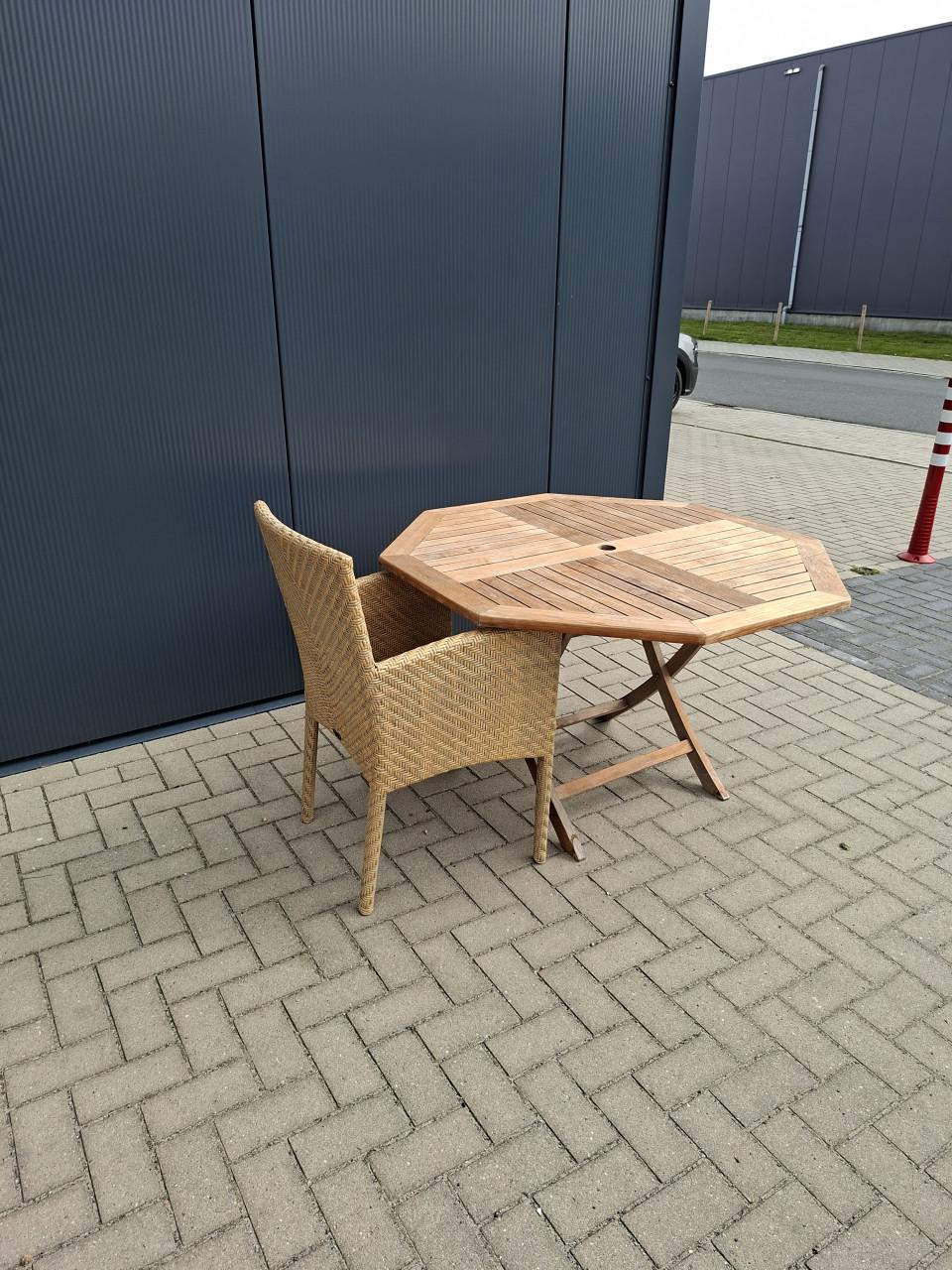 Teak houten tuintafel