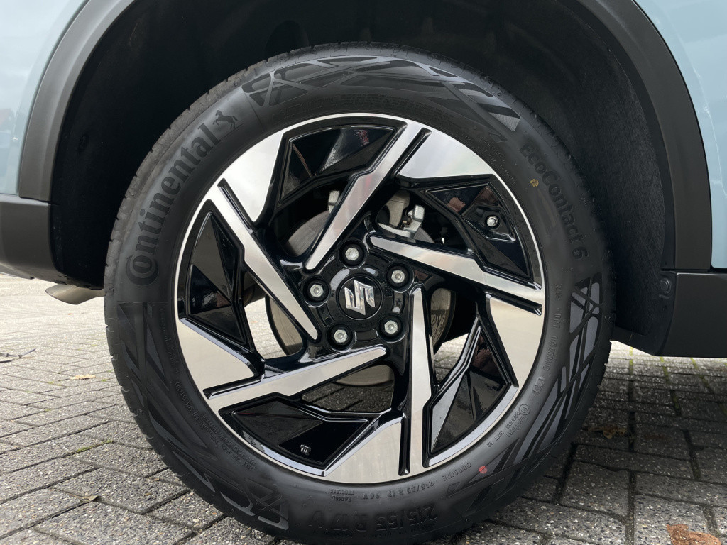 Suzuki Vitara 1.4 boosterjet style smart hybrid
