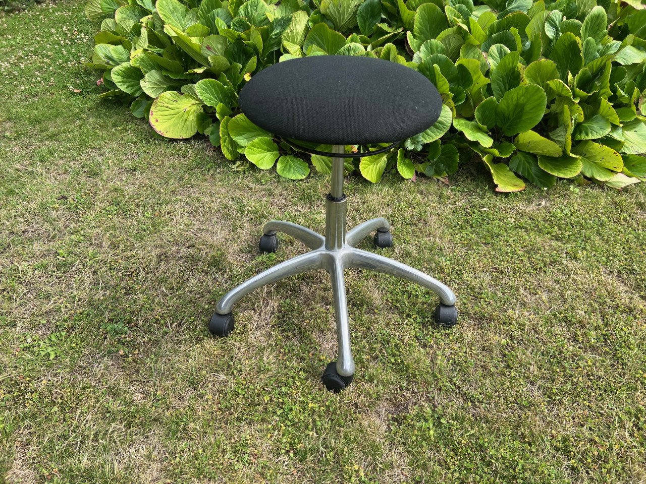Ergonomisch krukje op wielen (Design)