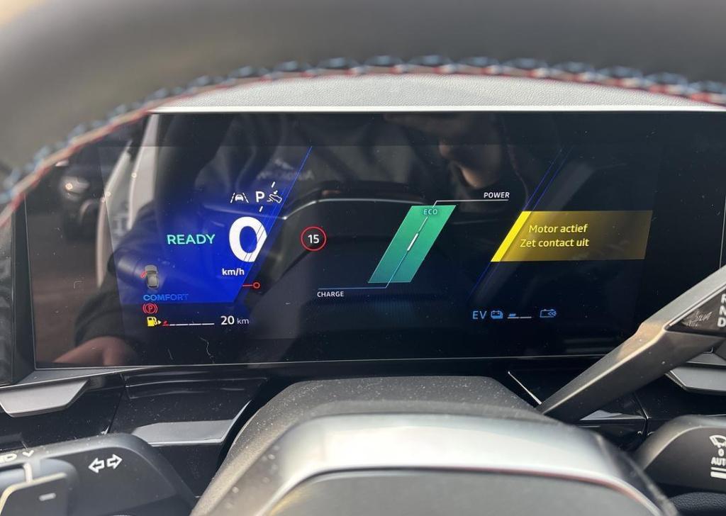 Renault Espace e-tech full hybrid 200 esprit alpine 7p. - pack around view 