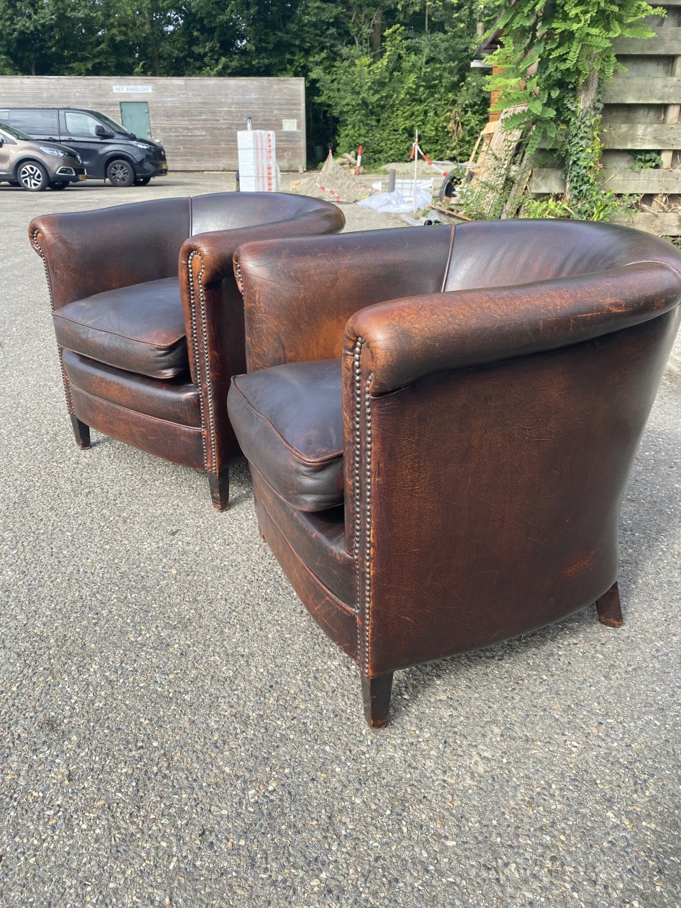 Bendic set 2 clubchairs schapenleren fauteuils