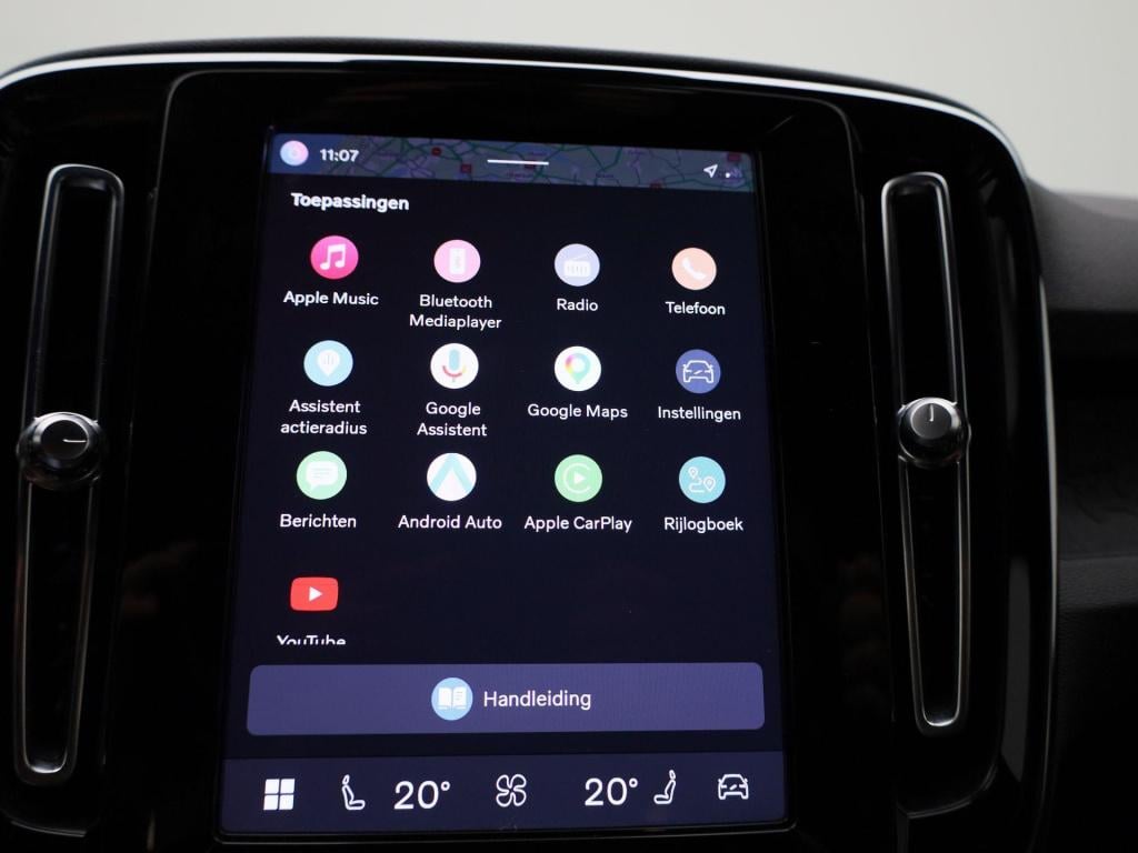 Volvo XC40 recharge core | automaat | navigatie | apple carplay / android a