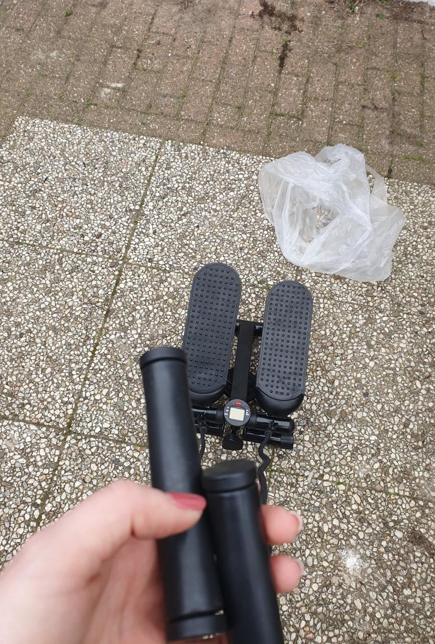 Fitby mini stepper hometrainer met display + banden