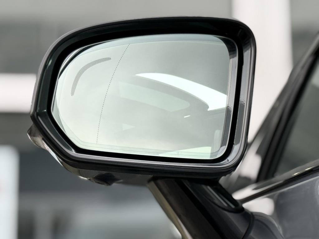 Volvo V60 t6 340pk recharge r-design| panodak| b&w sound| adap.cruise| tre