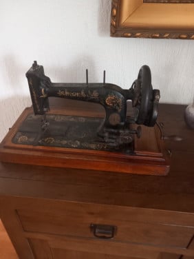 Naaimachine