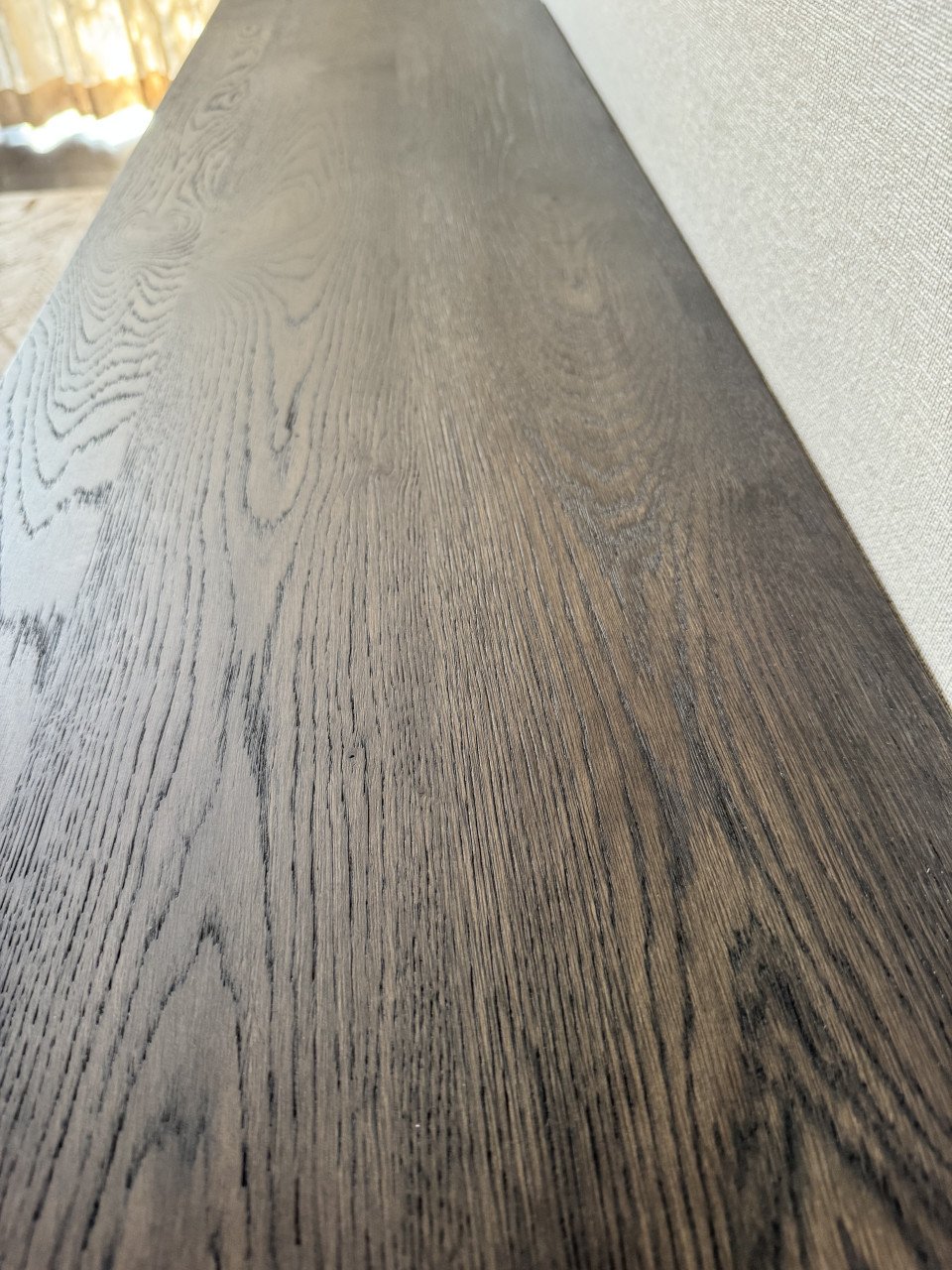 Zweven tv-meubel Table du Sud, Eikenhout, 240 cm